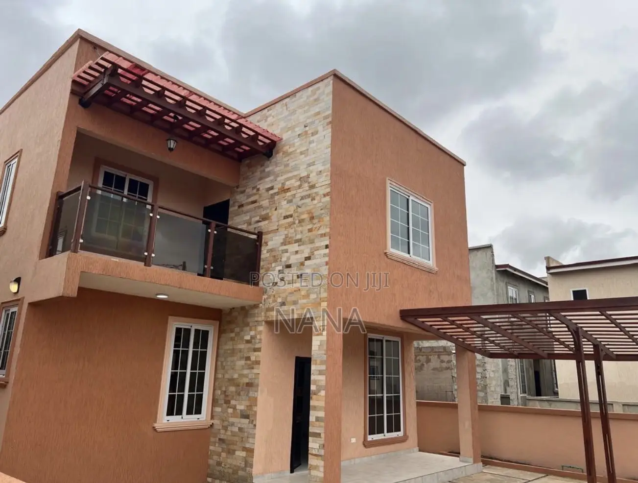 4bdrm Townhouse / Terrace in Jl Properties, Accra Metropolitan for rent