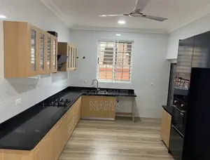 4bdrm Townhouse / Terrace in Jl Properties, Accra Metropolitan for rent