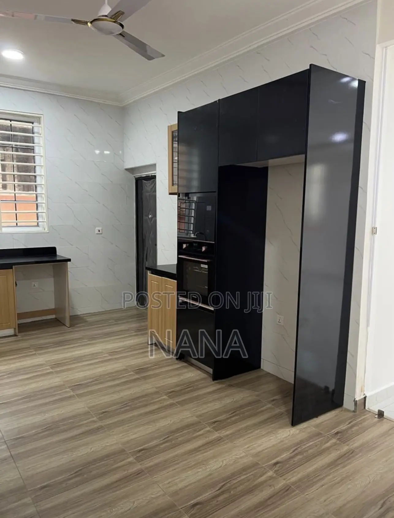 4bdrm Townhouse / Terrace in Jl Properties, Accra Metropolitan for rent
