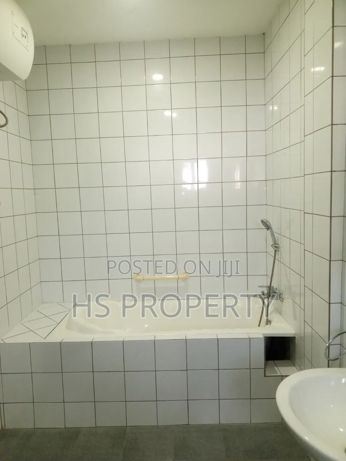 Office Space for Rent at Airport Residential Area