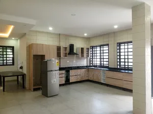 Office Space for Rent at Airport Residential Area