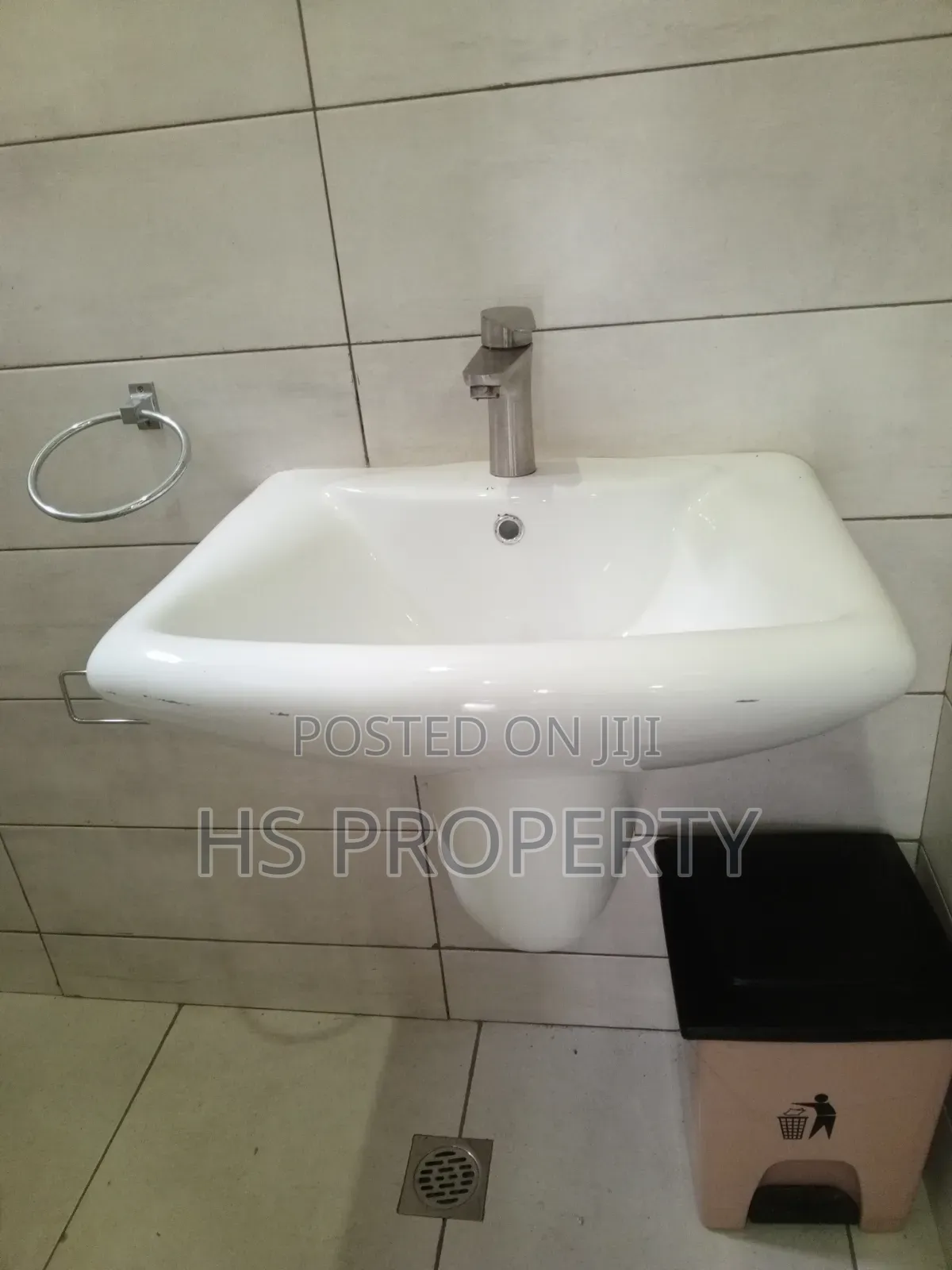 Office Space for Rent at Airport Residential Area