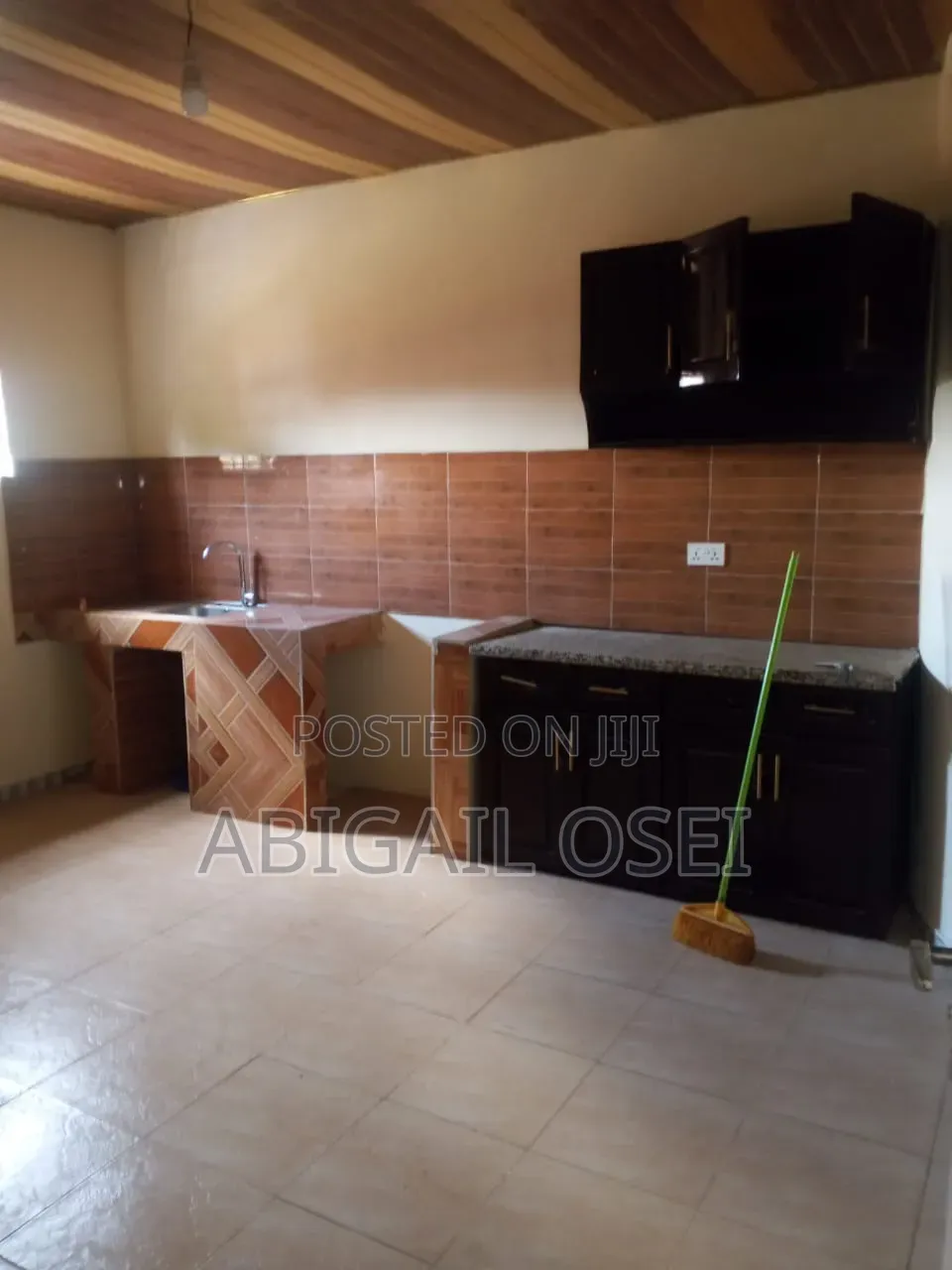 2bdrm Apartment in Amanfrom, Accra Metropolitan for rent