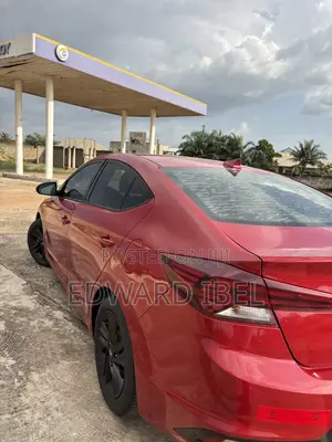 Hyundai Elantra SEL 2019 Red