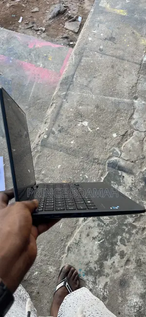 Laptop Dynabook Satellite Pro A40-J 16GB Intel Core i5 SSD 256GB