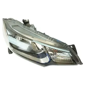 Halogen Front Headlight for Honda Fit Jazz 2015-2019 GK5