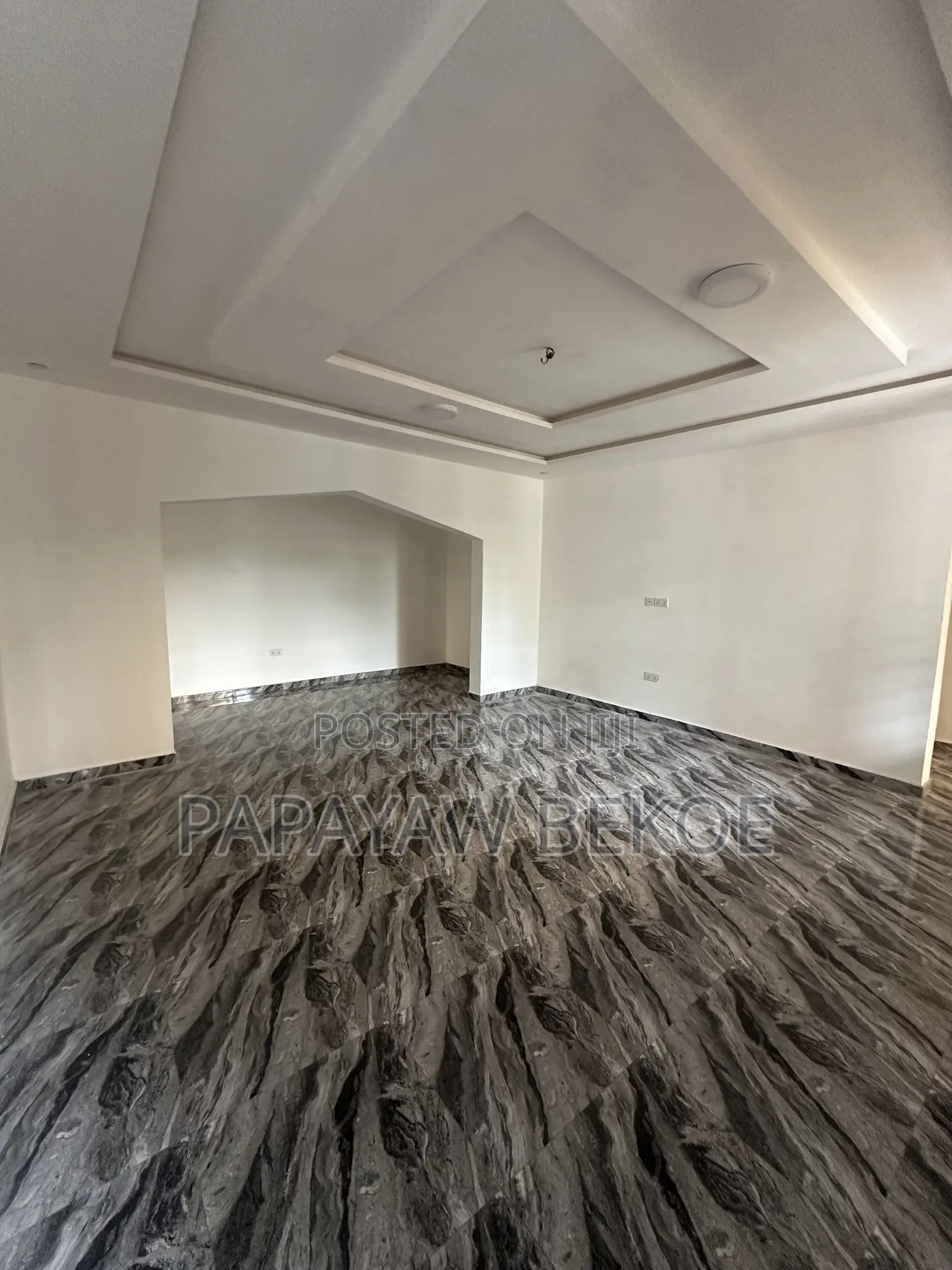 6bdrm House in New-Juaben Municipal for sale