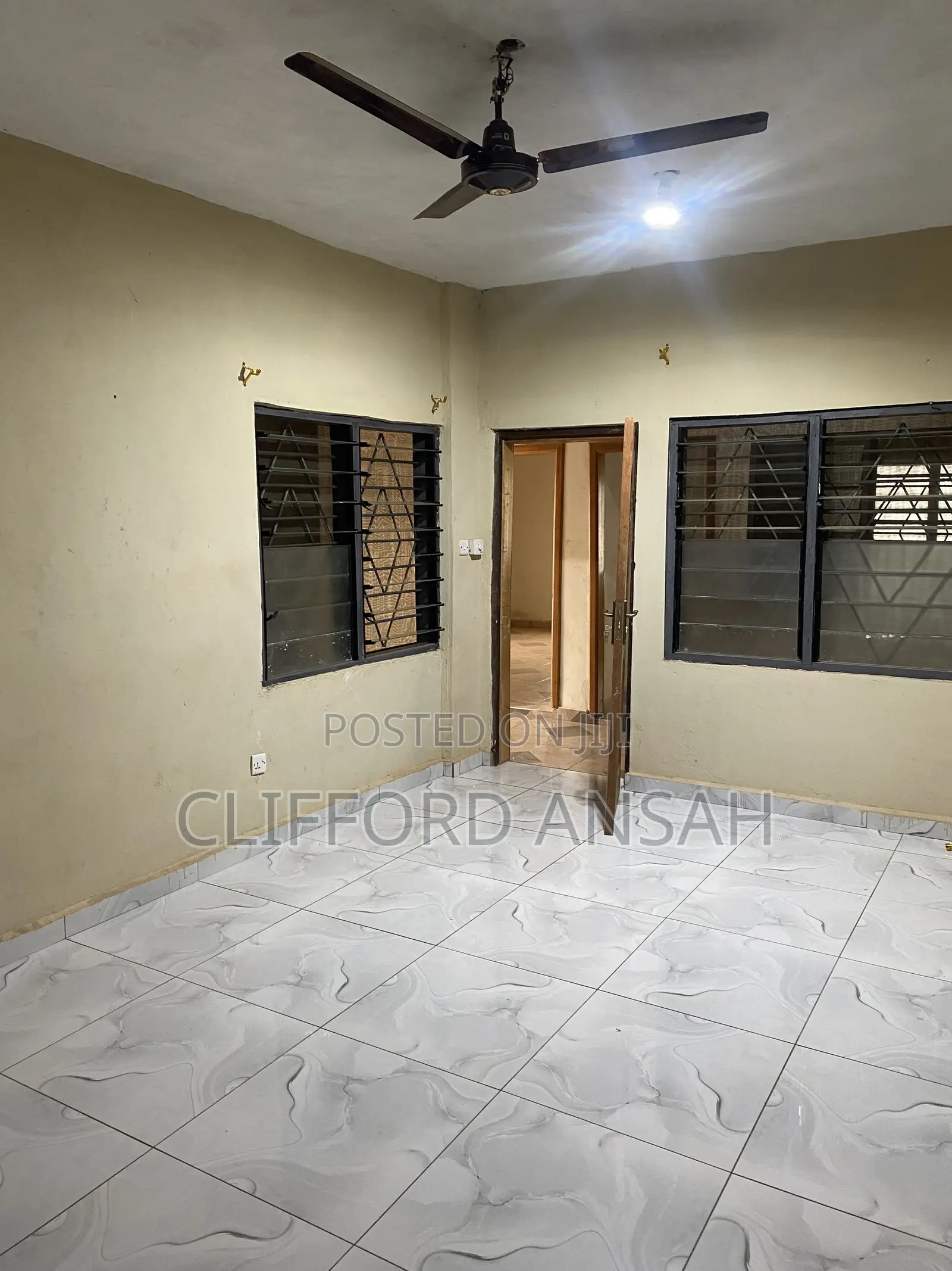Furnished 3bdrm Apartment in Brofoyerdu, Atwima Kwanwoma for rent