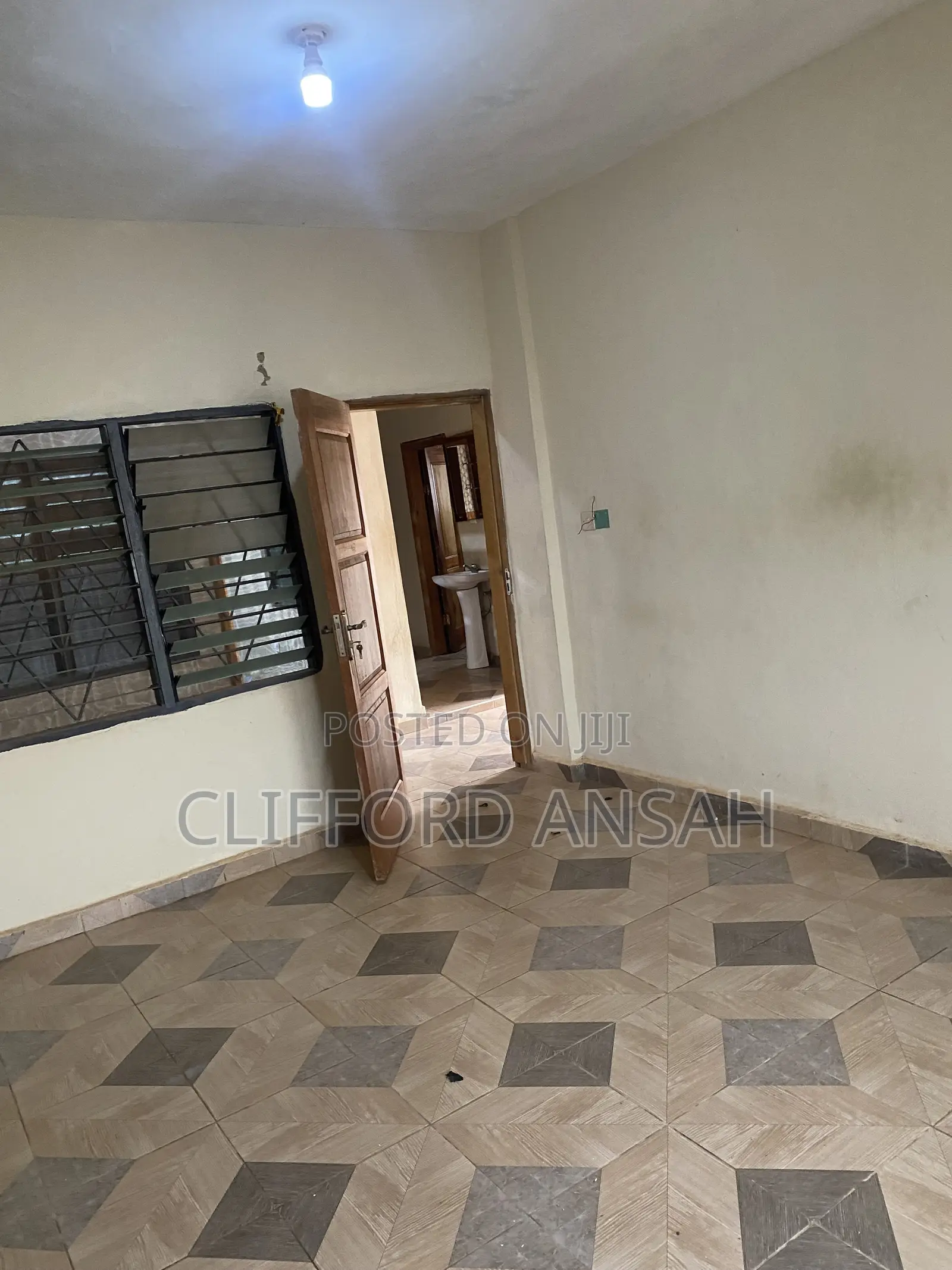 Furnished 3bdrm Apartment in Brofoyerdu, Atwima Kwanwoma for rent