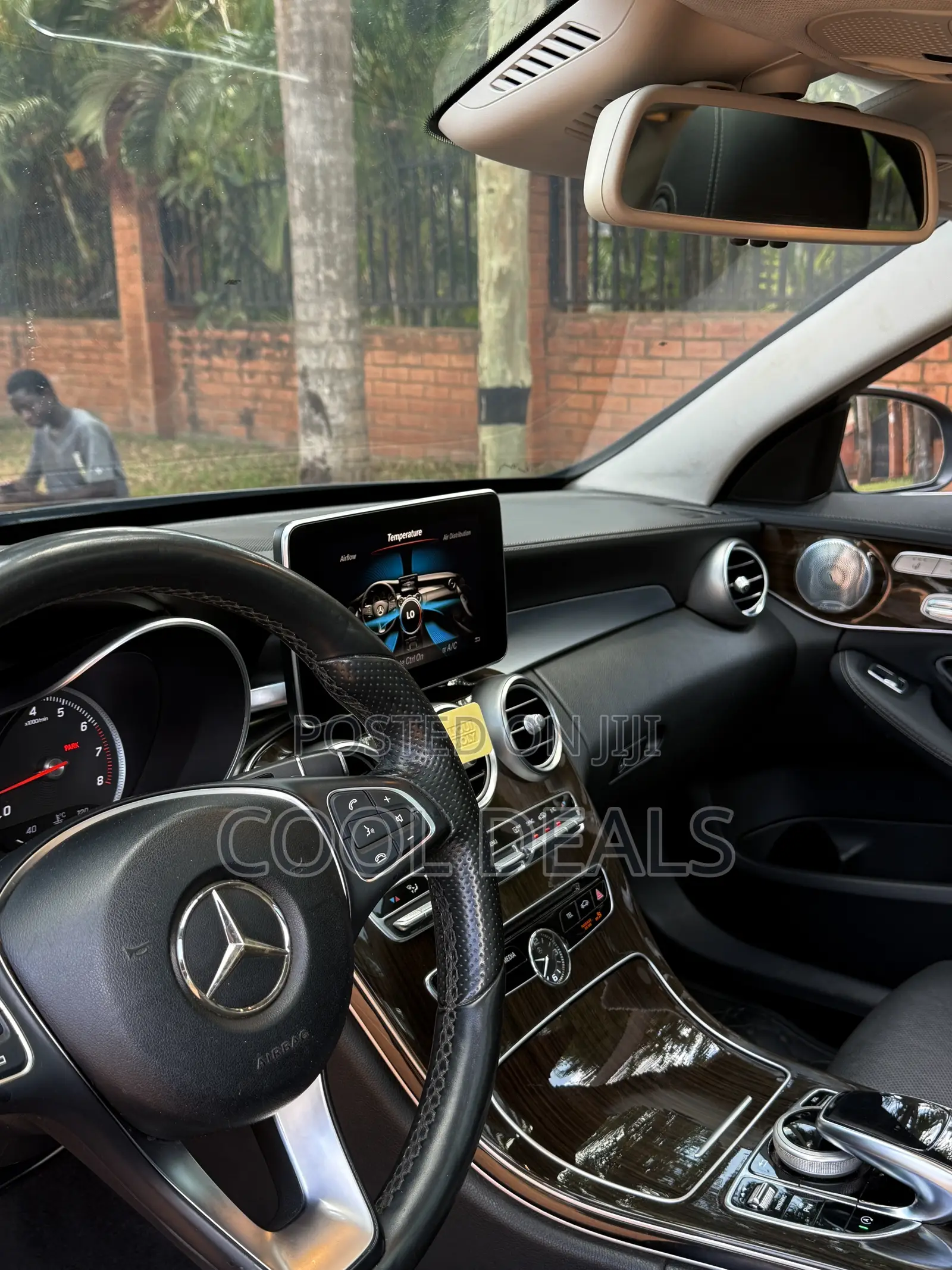 Mercedes-Benz C300 Luxury 4matic Sedan AWD (2.0L 4cyl 7A) 2017 Black