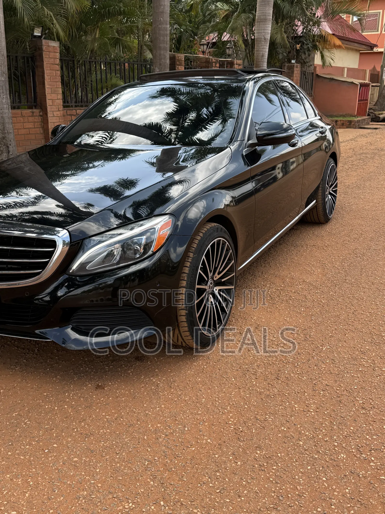 Mercedes-Benz C300 Luxury 4matic Sedan AWD (2.0L 4cyl 7A) 2017 Black