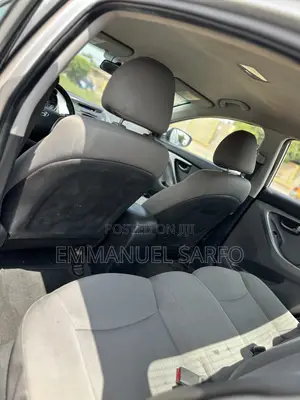 Hyundai Elantra GLS Sedan FWD (1.8L 4cyl 6A) 2013 Silver