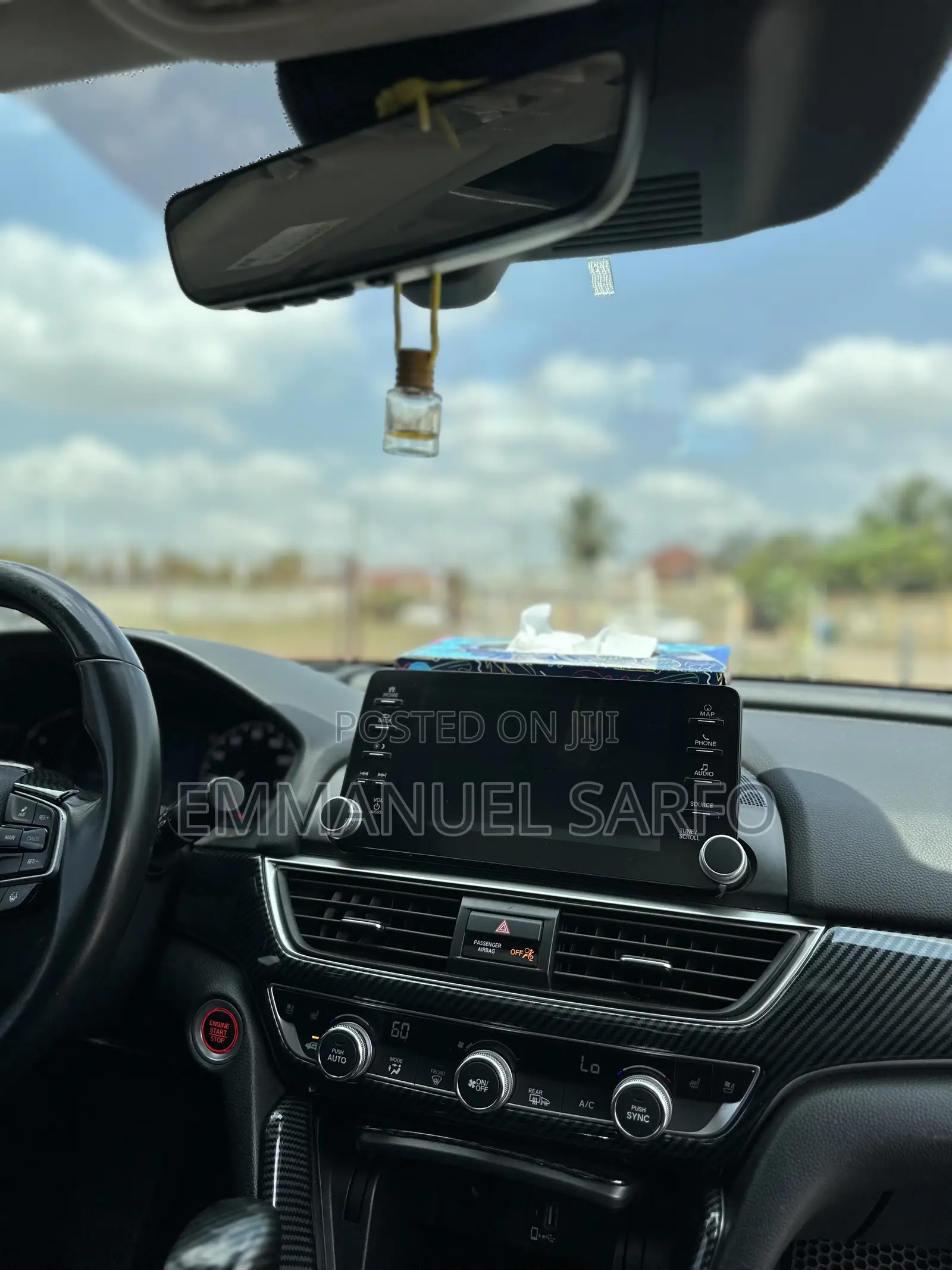 Honda Accord Touring 2.0T 2018 White