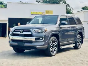 Toyota 4-Runner Limited 2021 Gray