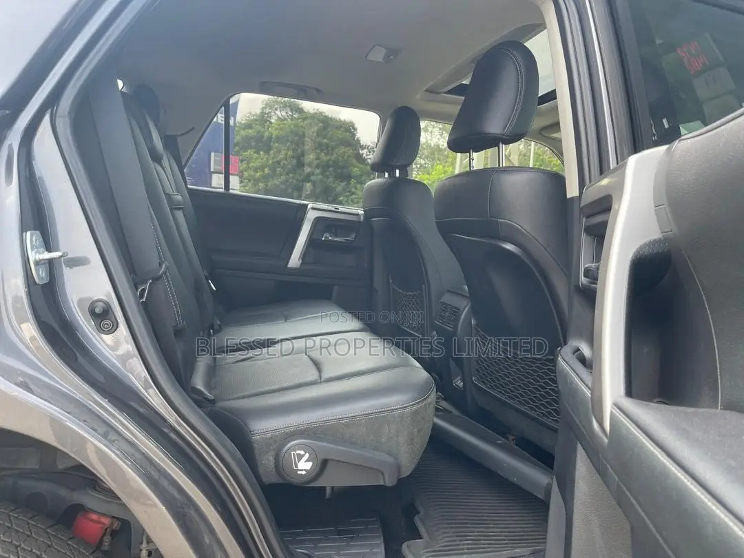 Toyota 4-Runner Limited 2021 Gray