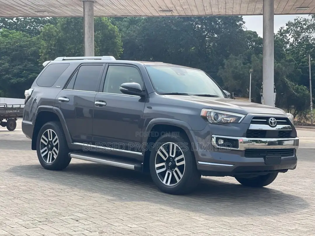 Toyota 4-Runner Limited 2021 Gray