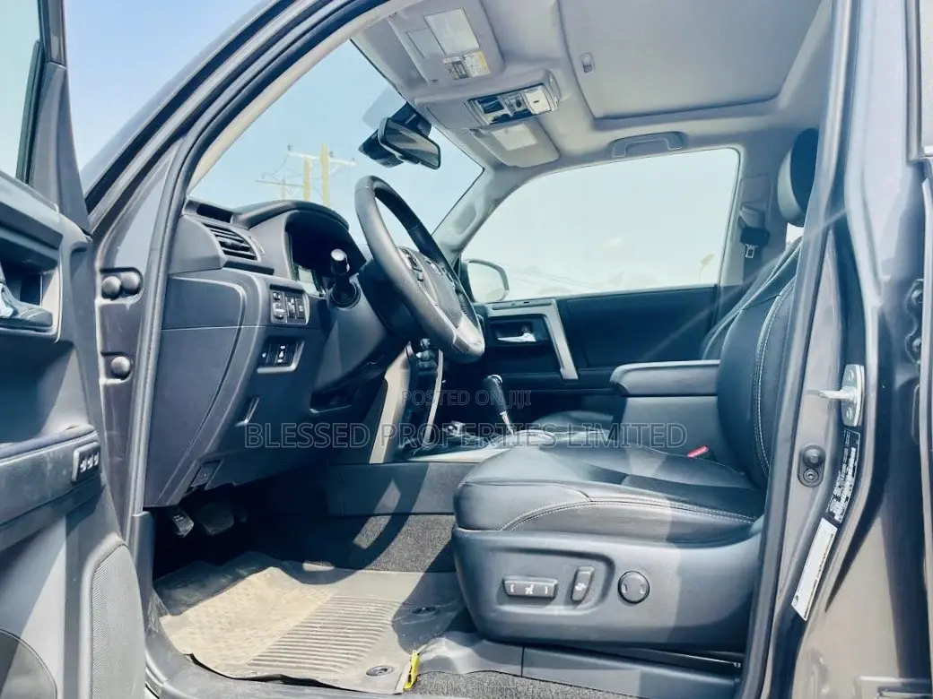 Toyota 4-Runner Limited 2021 Gray