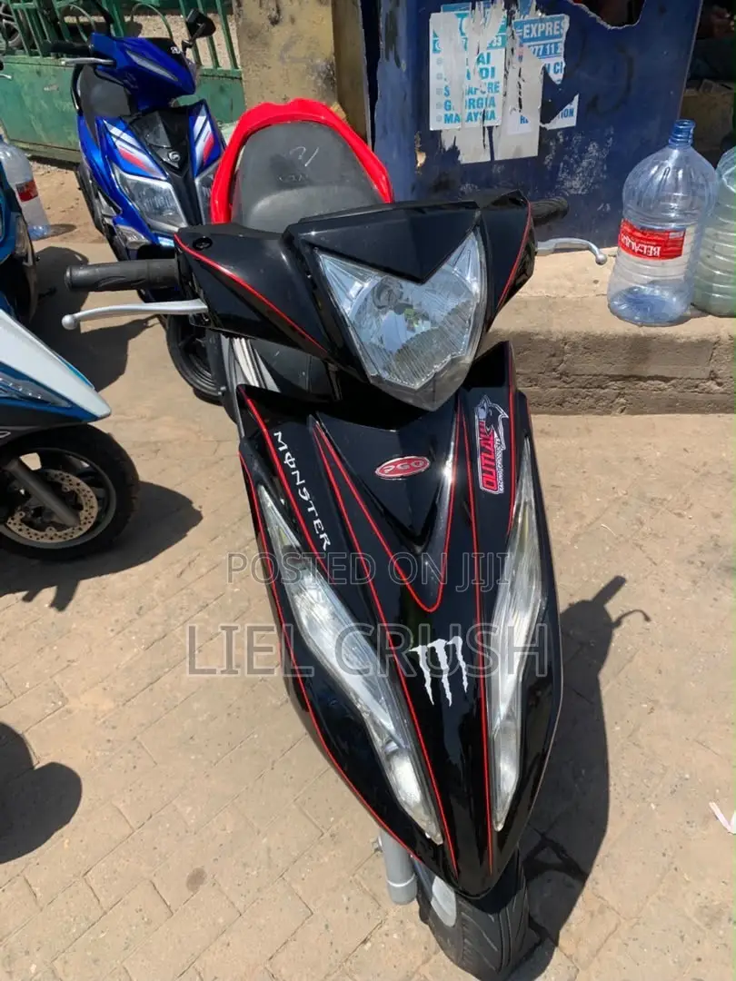 Piaggio Scooter 2018 Black