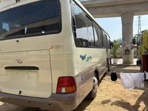 Hyundai County 2012