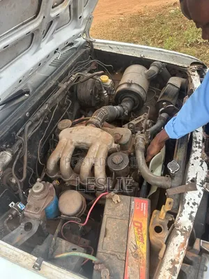 Nissan Hardbody 2008 White