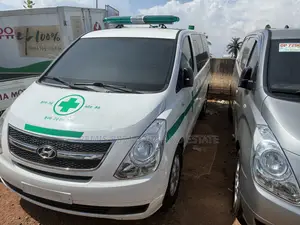 Hyundai Starex 2015 White