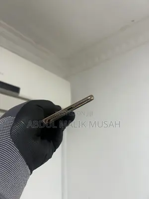 Apple iPhone XS Max 64 GB Gold