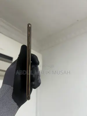 Apple iPhone XS Max 64 GB Gold