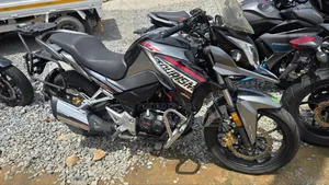 Honda CB 2018 Gray