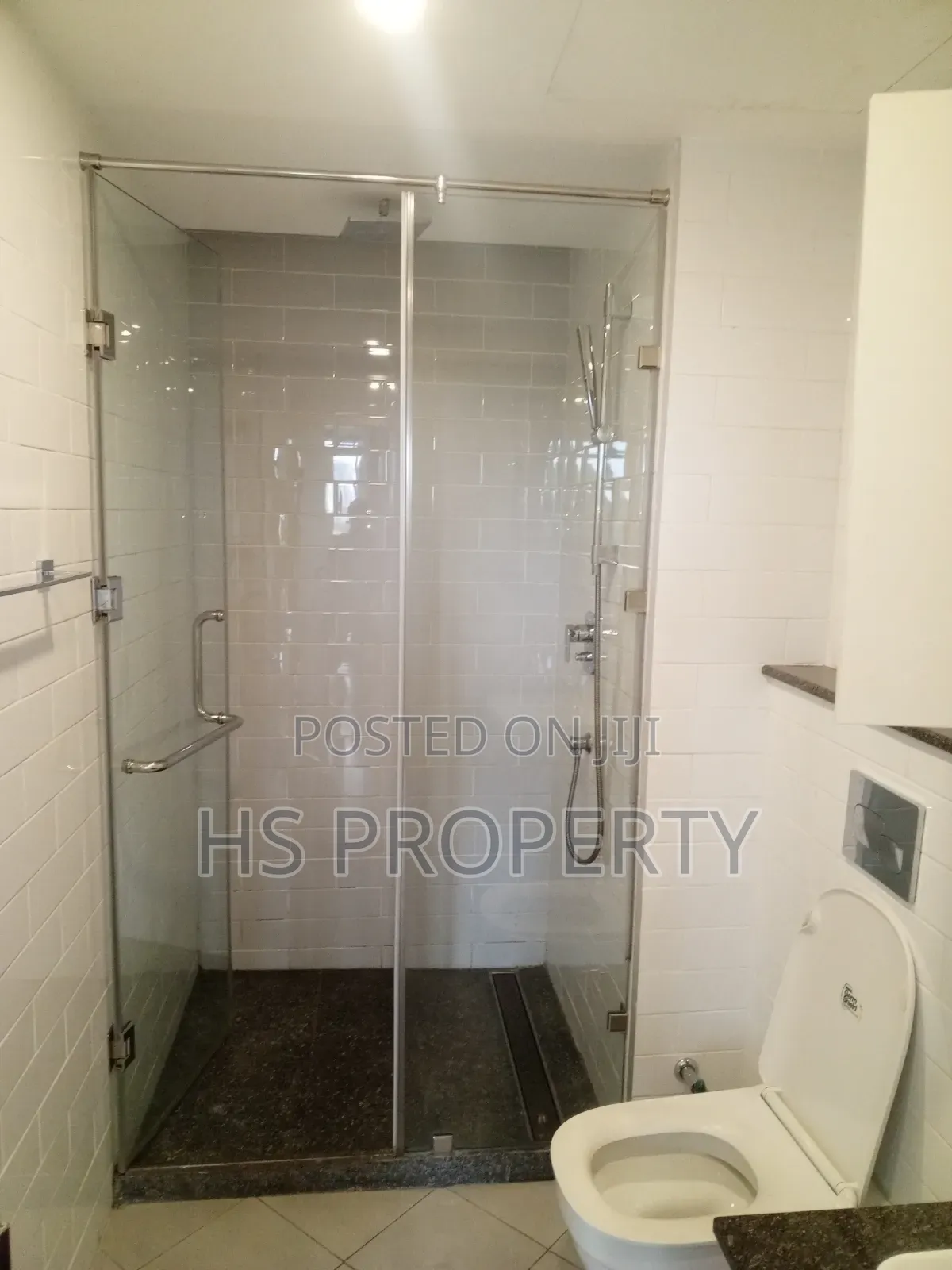 Furnished 3bdrm Apartment in Airport Residential Area for rent
