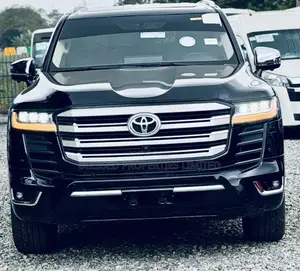 Toyota Land Cruiser 2023 Black