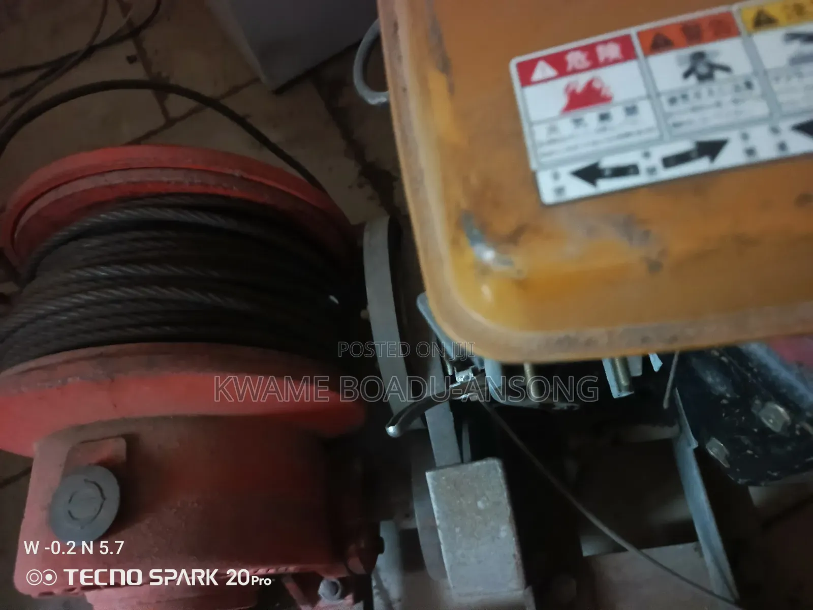 Fuel Powered Hoist
