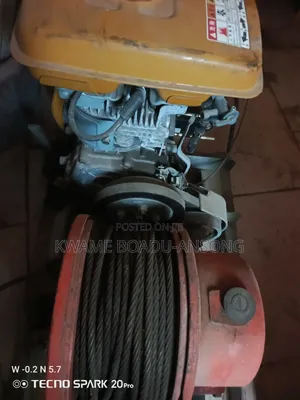 Fuel Powered Hoist