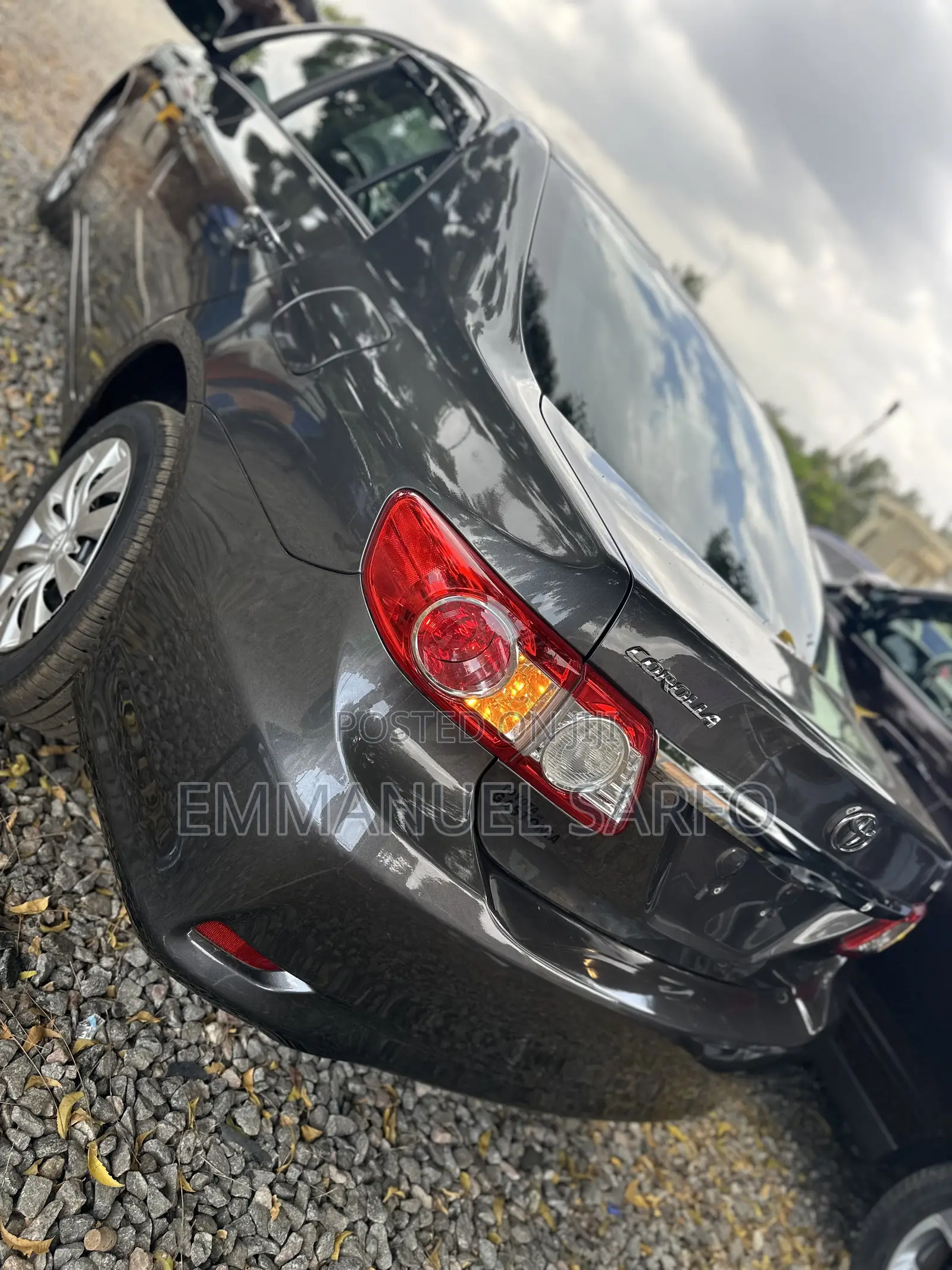 Toyota Corolla L 4dr Sedan (1.8L 4cyl 5M) 2012 Gray