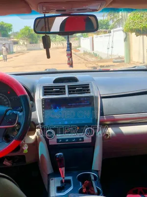 Toyota Camry 2014 Red