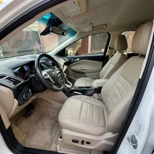 Ford Escape Titanium 4dr SUV AWD  (1.6L 4cyl Turbo 6A) 2014 White