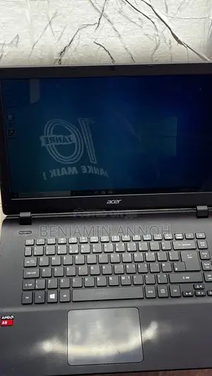 Laptop Acer Aspire ES1-520 8GB AMD A8 SSD 128GB