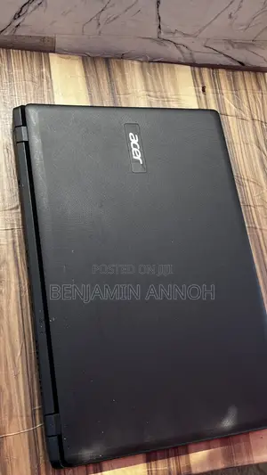 Laptop Acer Aspire ES1-520 8GB AMD A8 SSD 128GB