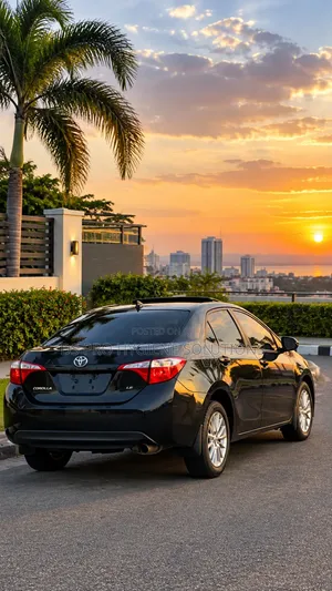 Toyota Corolla 2015 Black