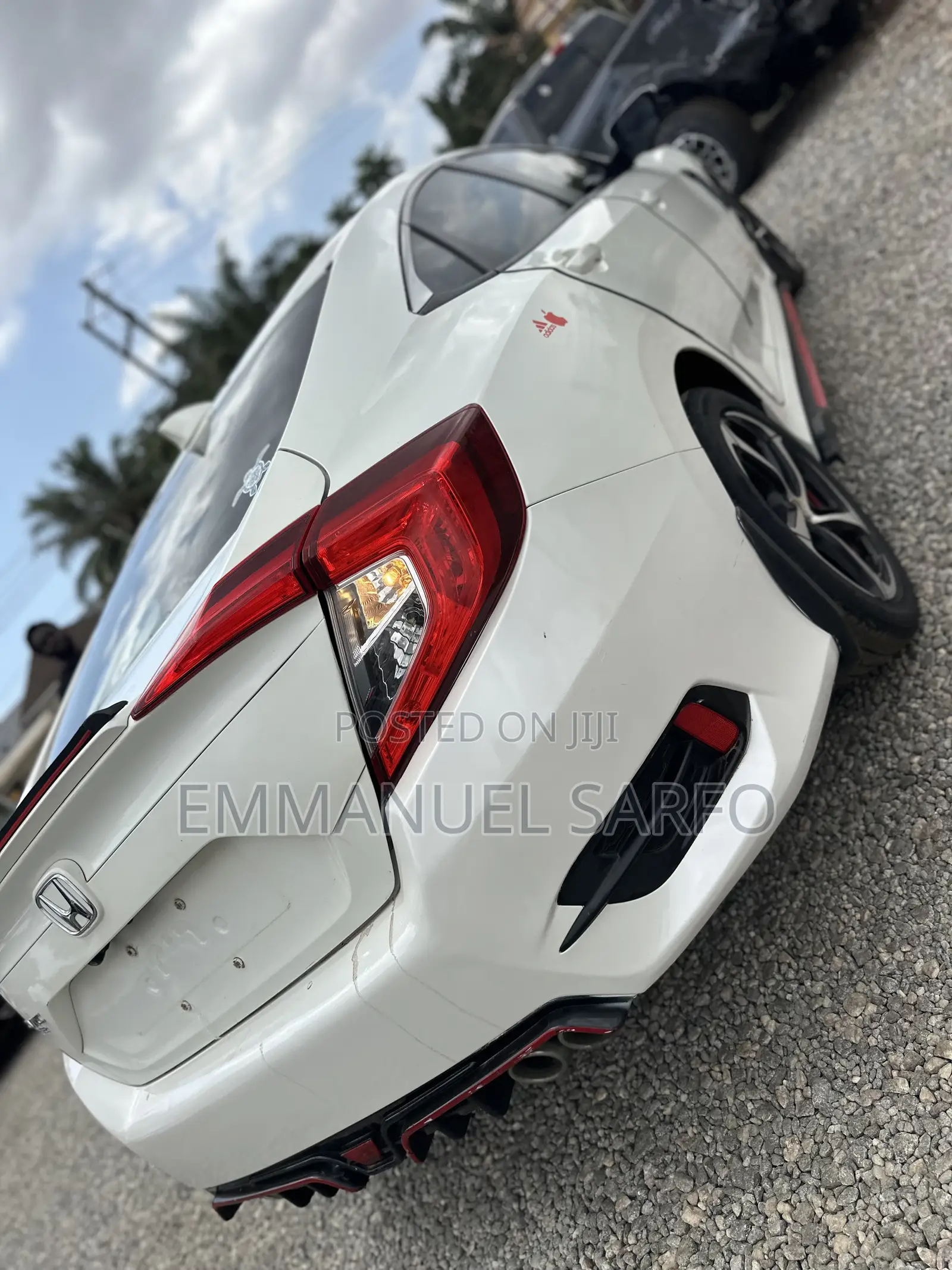 Honda Civic EX-L 4dr Sedan (1.5L 4cyl) 2017 White