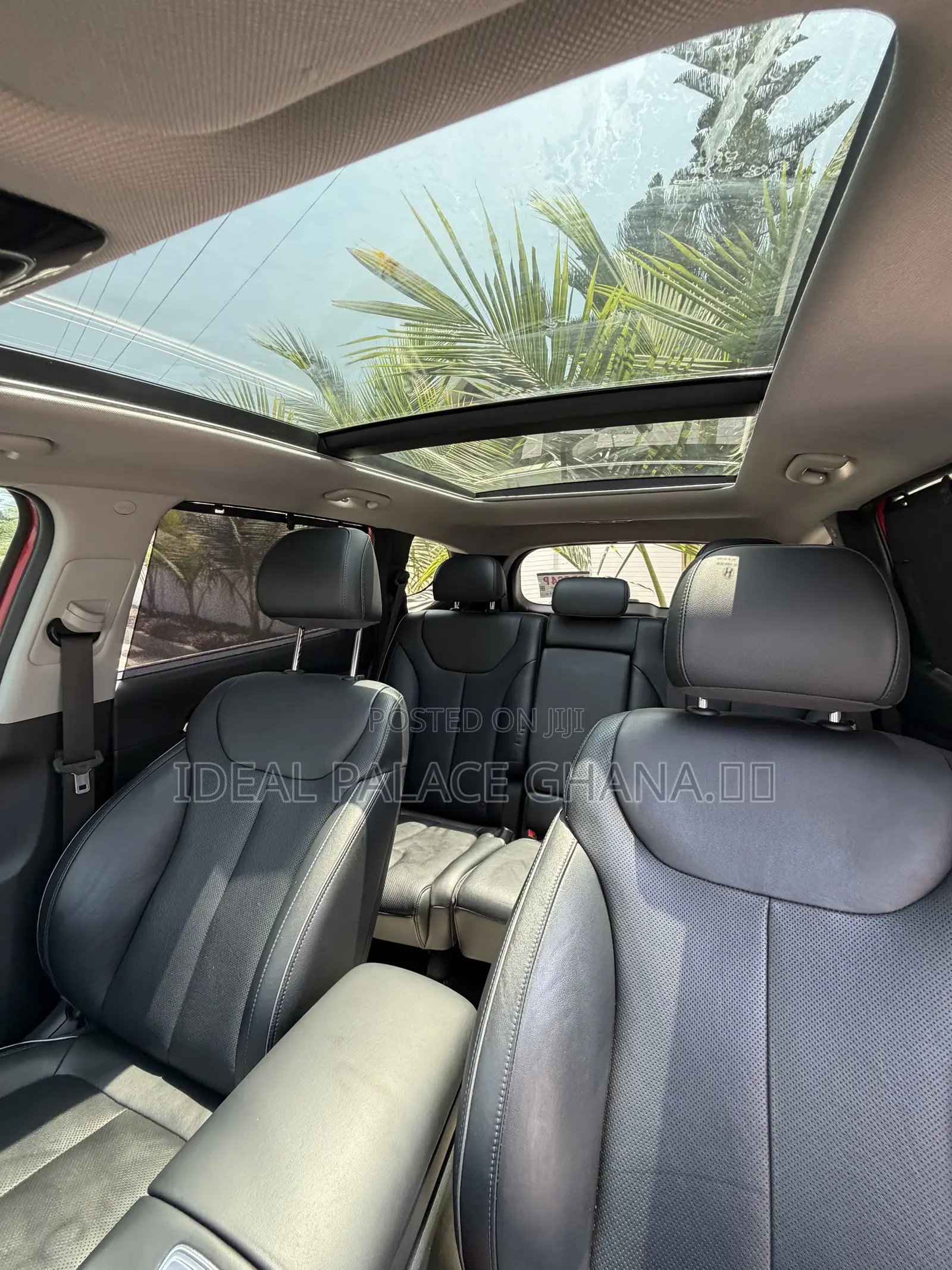 Hyundai Santa Fe SEL 2022 Red