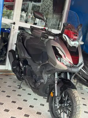 Honda 2025 Silver