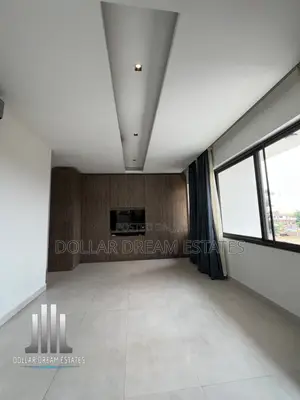 4bdrm Townhouse / Terrace in North Legon for rent