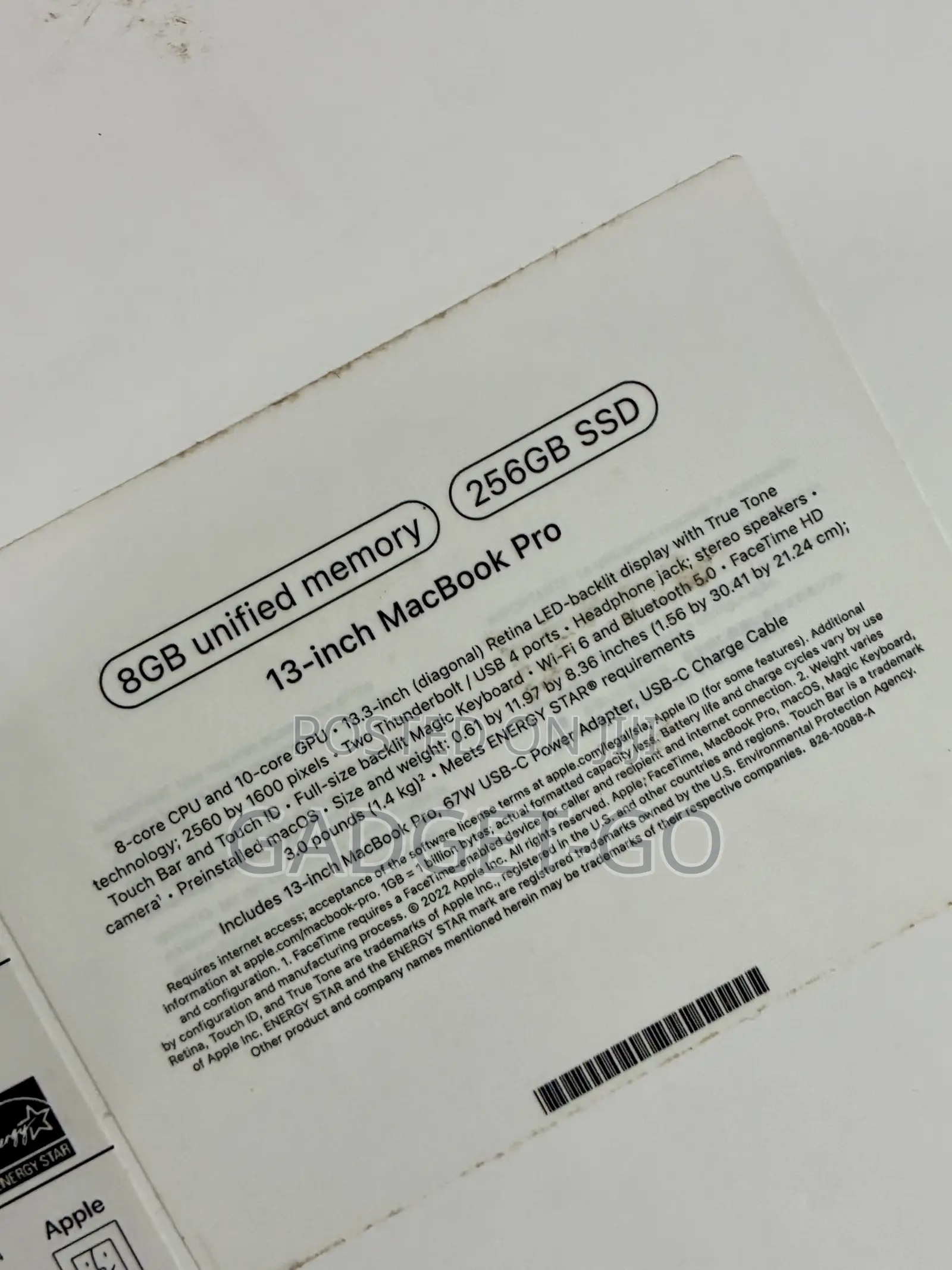 Laptop Apple MacBook Pro 2022 M2 8GB Apple M2 SSD 256GB