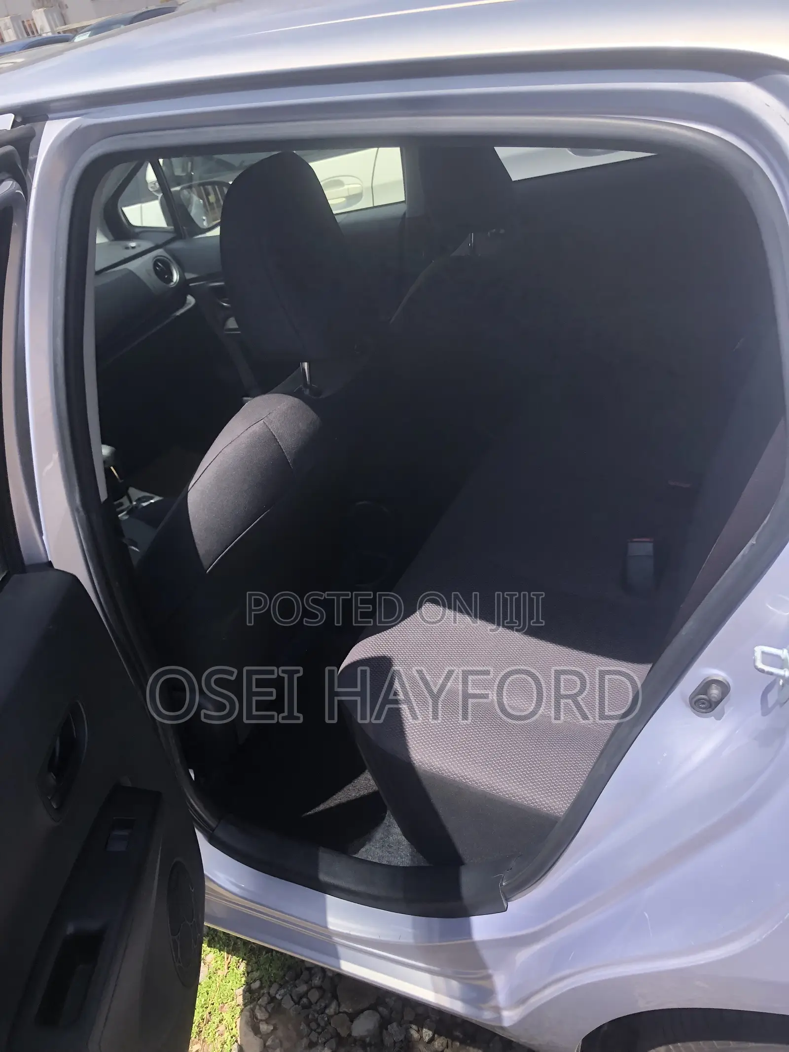 Toyota Vitz 2014 Pearl
