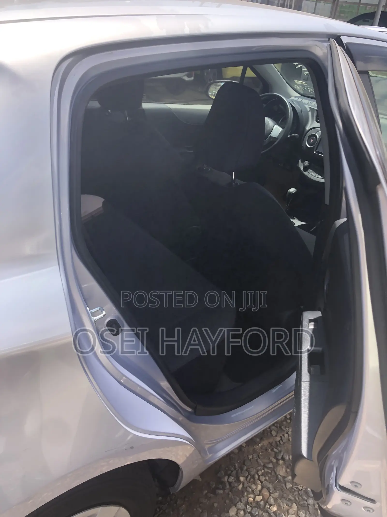 Toyota Vitz 2014 Pearl