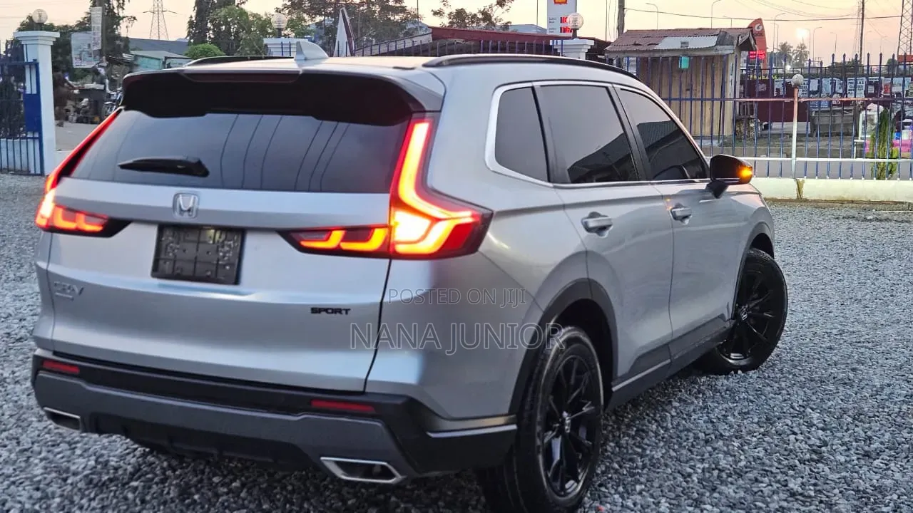 Honda CR-V 2024 Silver