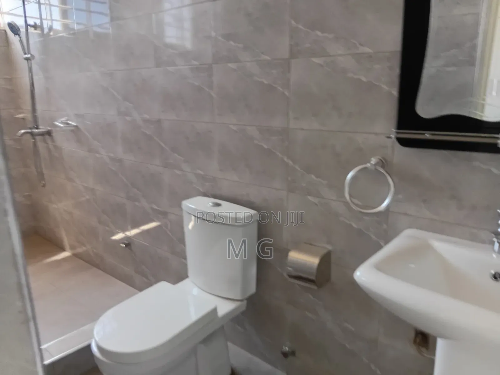2bdrm Apartment in Savana, C25, Tema Metropolitan for rent