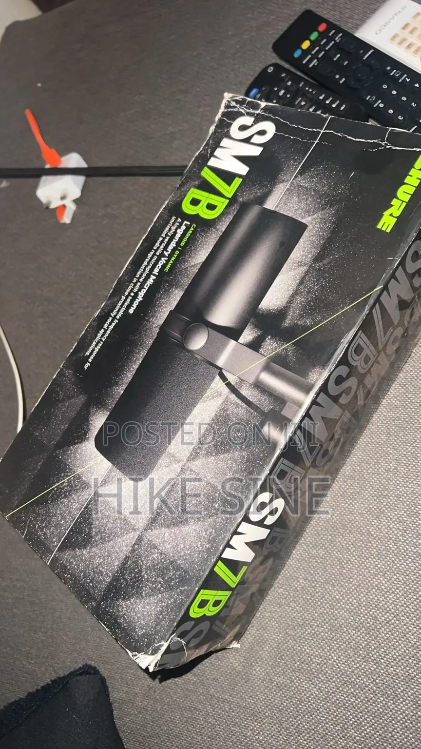 Original Shure SM7B Professional Studio Microphone