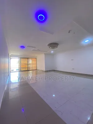 3bdrm Apartment in Coastal, Baatsona Total for rent