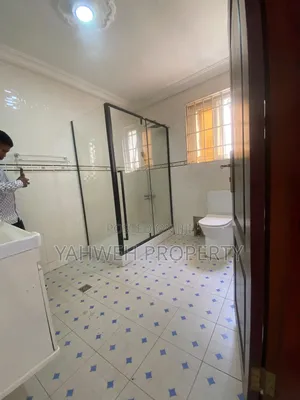 3bdrm Apartment in Coastal, Baatsona Total for rent